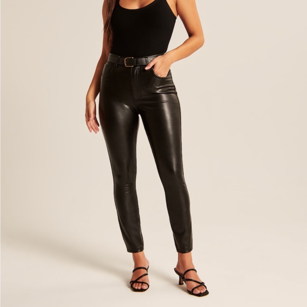 Abercrombie Curve Love Vegan Leather Skinny High Rise Pant